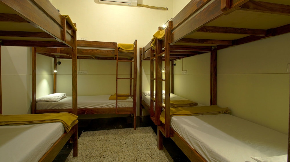 Horn Ok Please Hostel