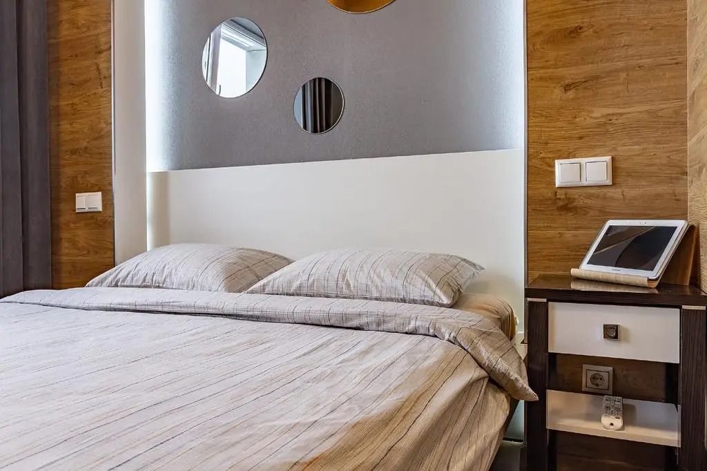 Apart otel Arhitektor on Omskaya street 25 in Nizhnevartovsk, Russia