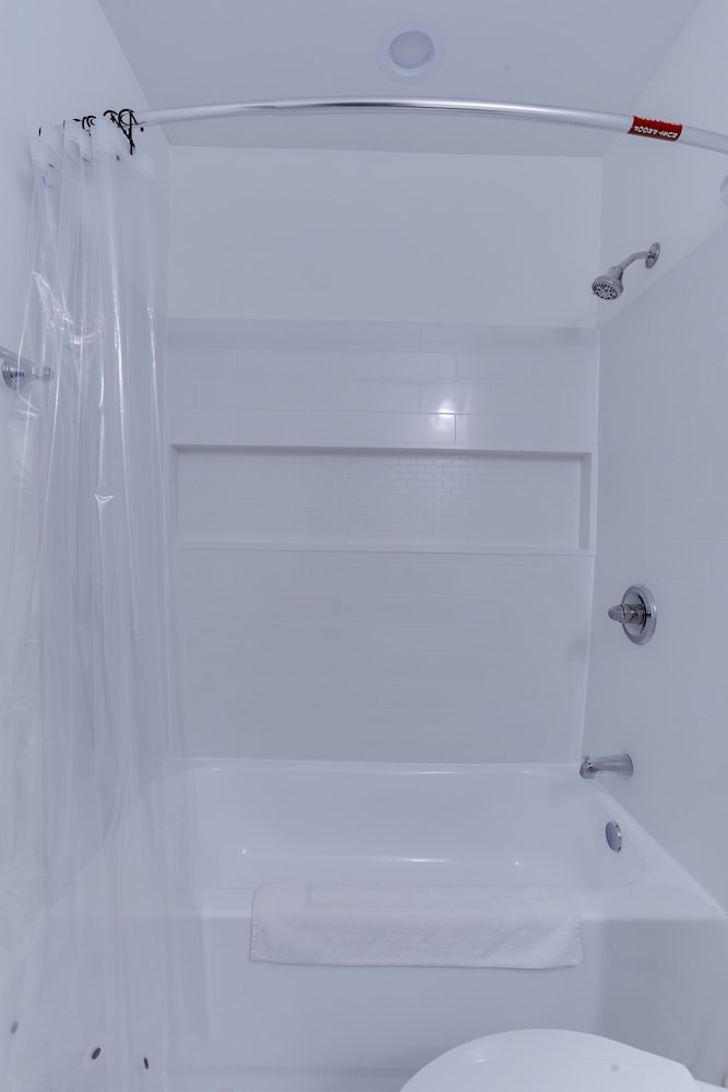 Spacious La Plata Escape - photo 13