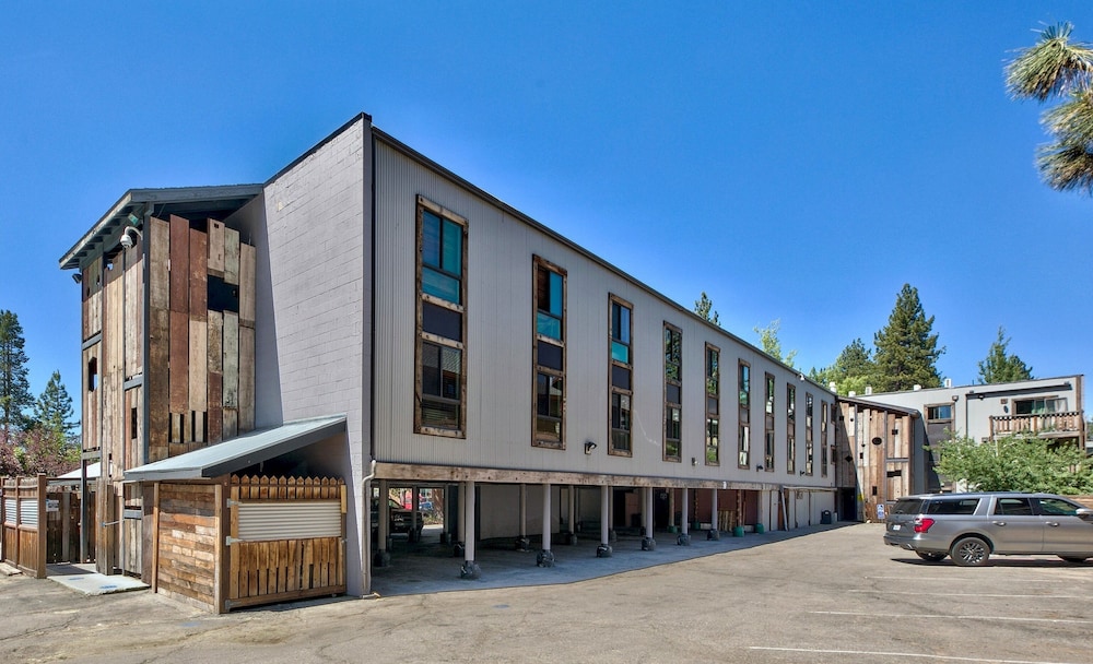 Inn At South Lake Tahoe - photo 26