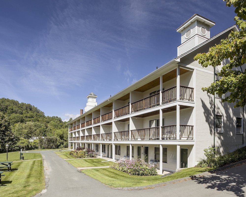 Fairbanks Inn - photo 29