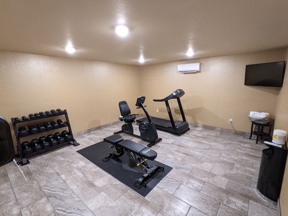 Cobblestone Inn & Suites Merrill - photo 35