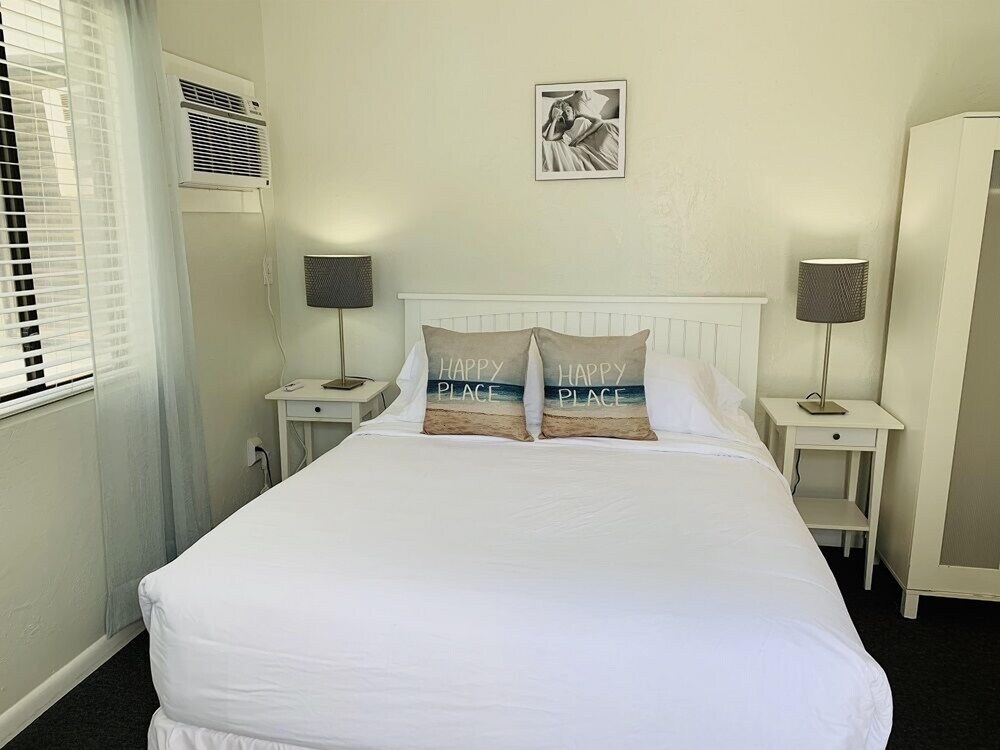 Sabal Palms Inn - photo 11