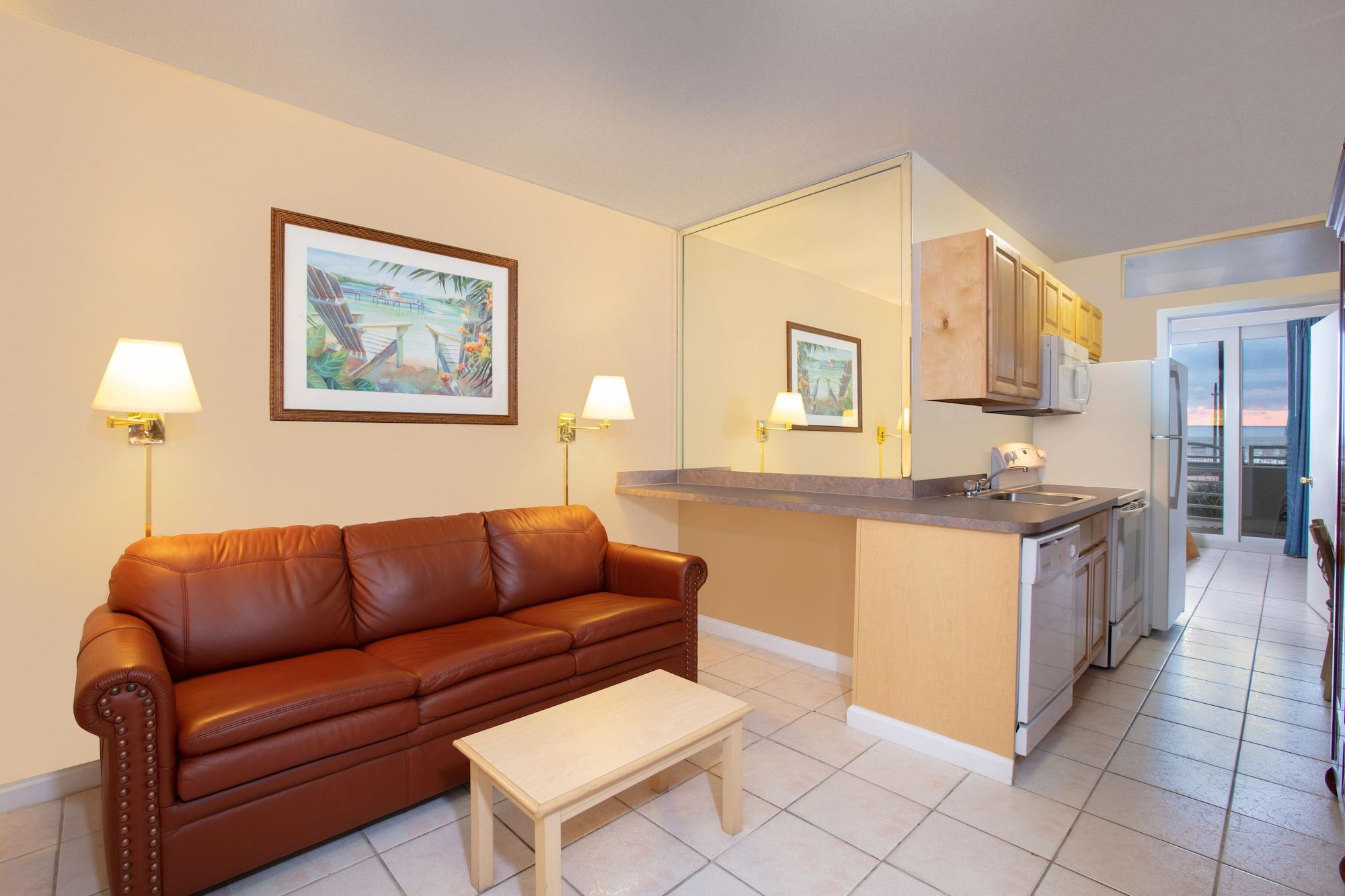 Harbour Beach Oceanfront Resort - photo 28