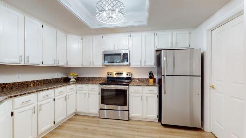 2417 Windsor Place II - photo 3