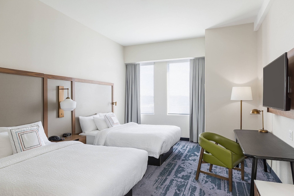 Fairfield Inn & Suites by Marriott Des Moines Downtown - photo 4