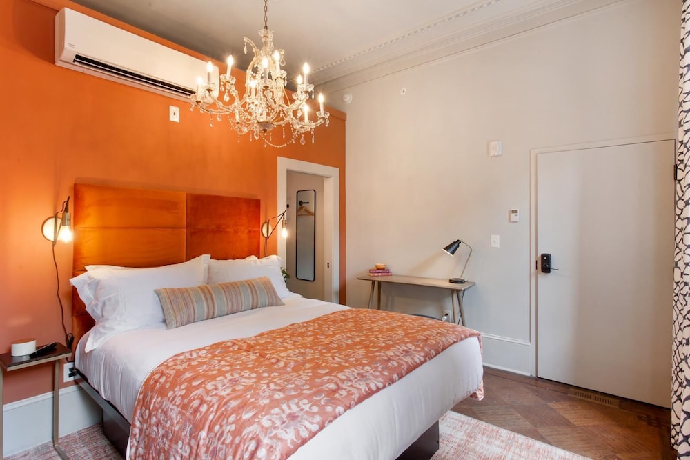 The Present Hotel - photo 6
