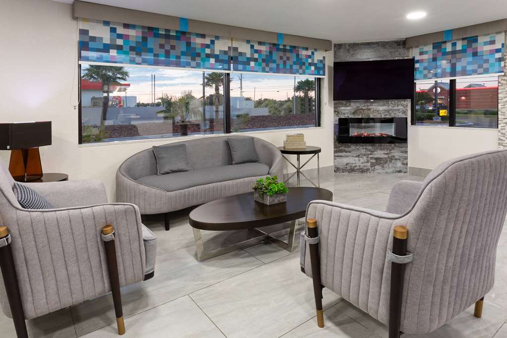 Super 8 by Wyndham Prattville Montgomery - photo 7