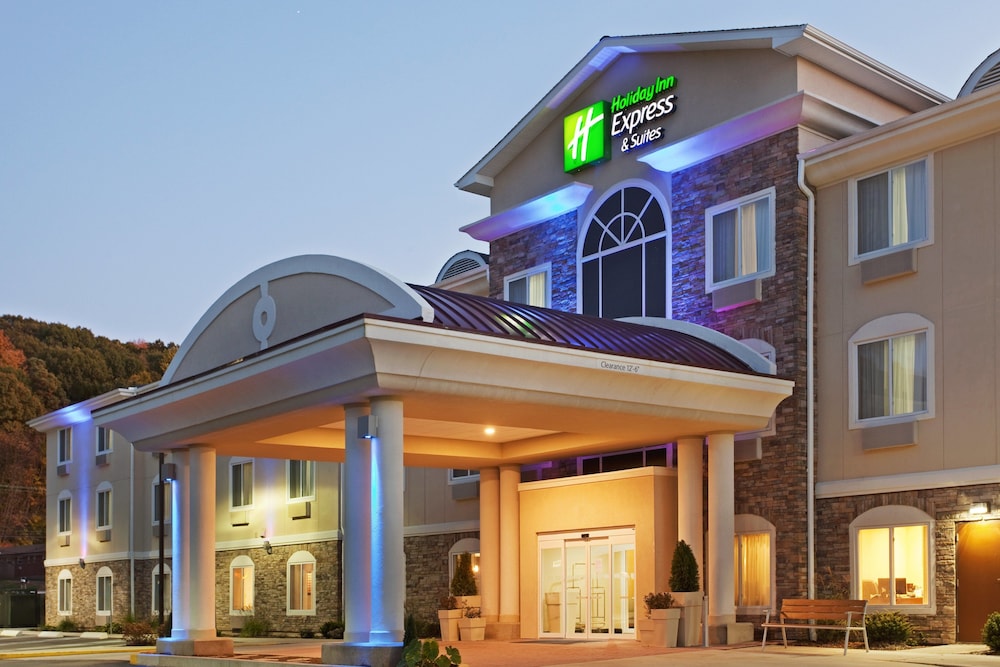Holiday Inn Express Suites Meriden By Ihg — Meriden