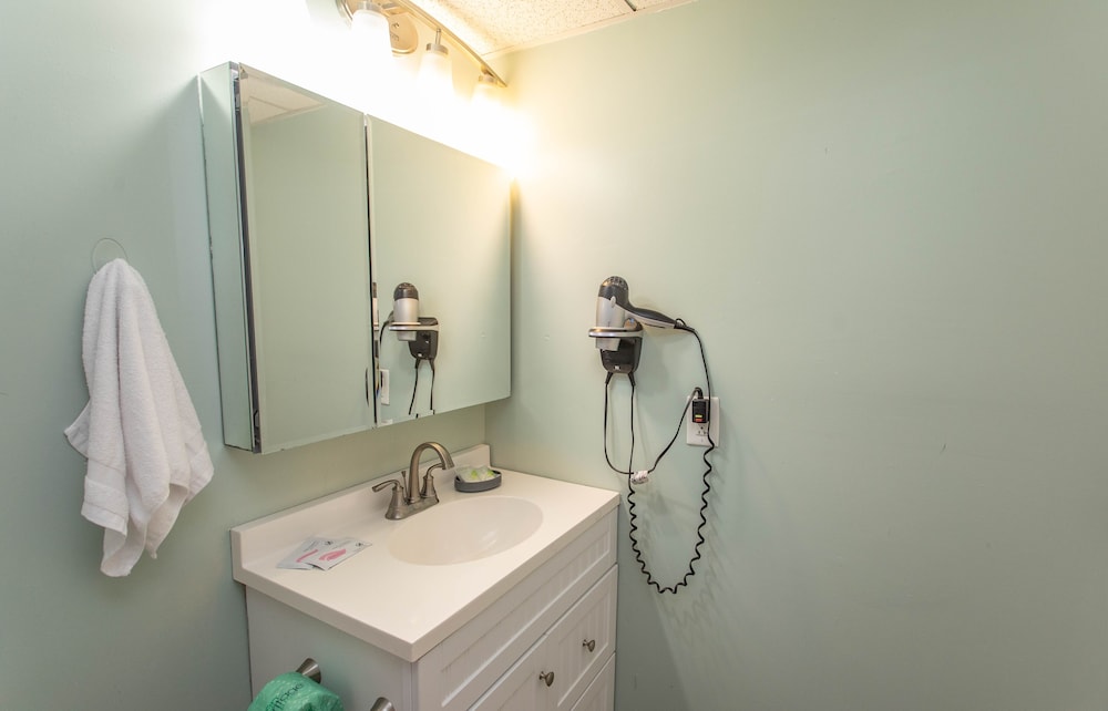 Royal Garden Resort 201 3 Bedroom Condo by RedAwning - photo 23