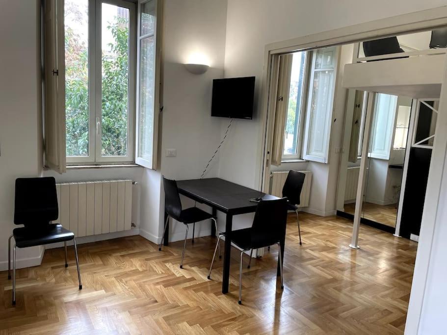 Ponte Milvio Smart Appartamento — 4-Star Luxury Hotel in Rome, Italy