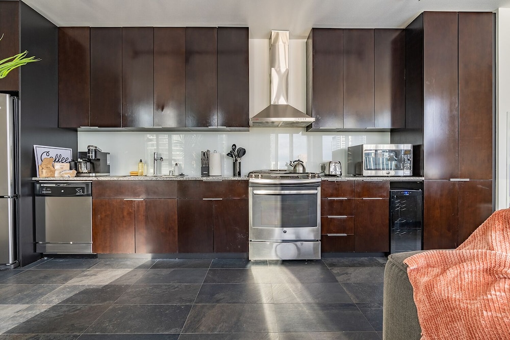 Sophari Towers: Bellevue Apartments - photo 41