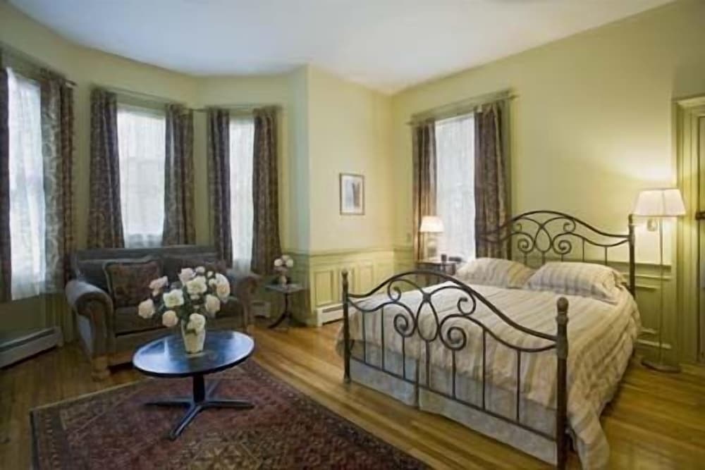 The Salem Inn - photo 8