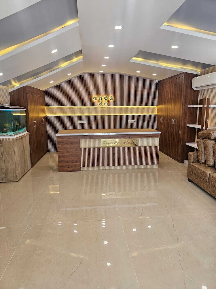 Jowar Hoter & Resort — hotel in Gopalpur