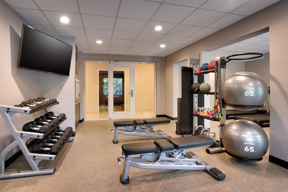Fairfield Inn by Marriott Lexington Park Patuxent River Naval Air Station - photo 25