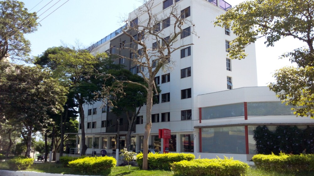 San Michel Hotel — 4-Star Luxury Hotel in Taubate, Brasil