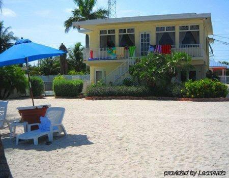 La Te Da by the Sea - photo 6