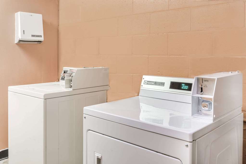 Days Inn by Wyndham Henrietta Rochester Area - photo 17