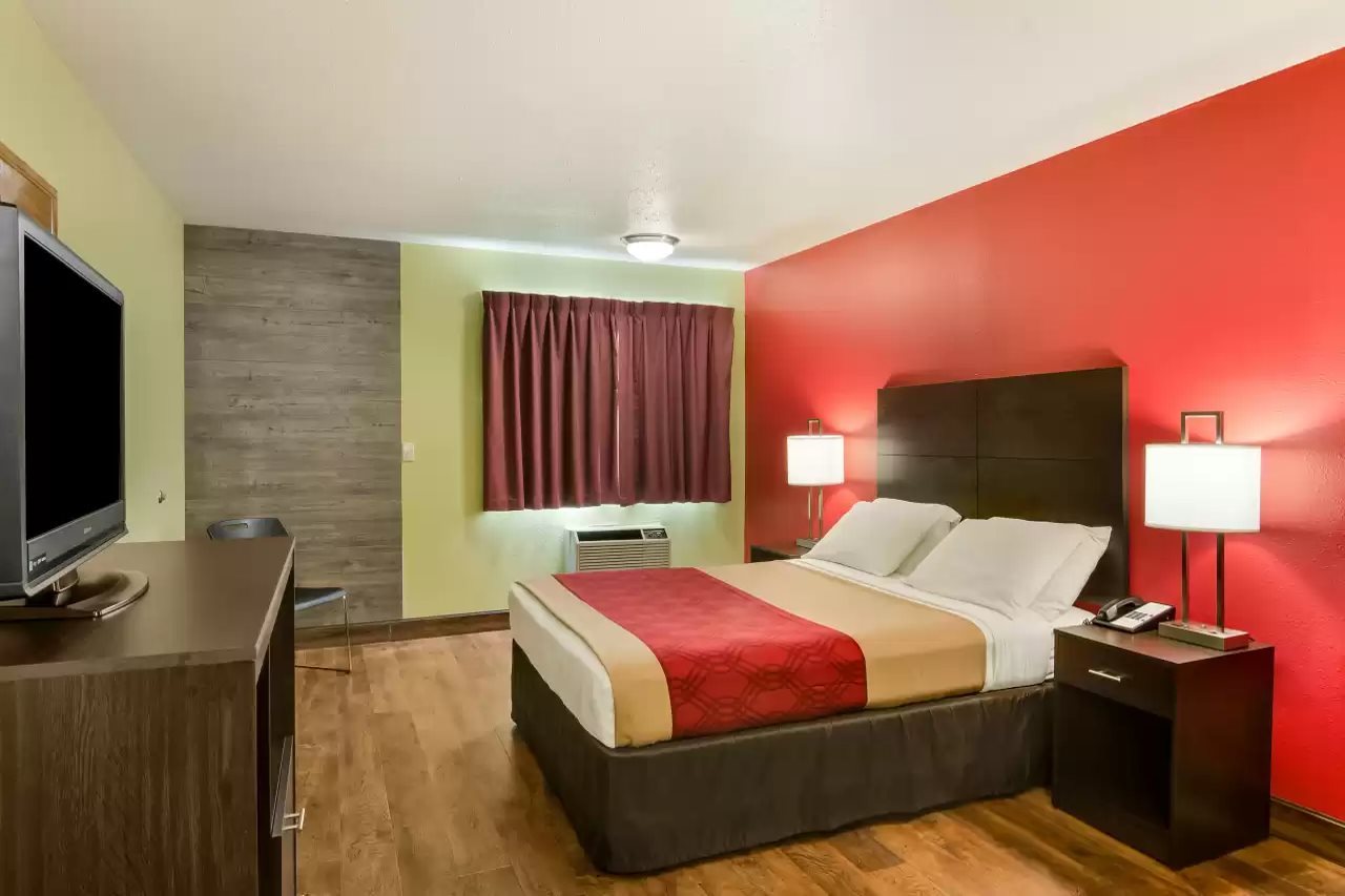 Econo Lodge Laramie WY - photo 8