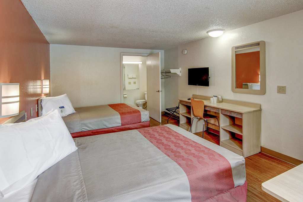 Motel 6 Union City GA Atlanta Airport - photo 18