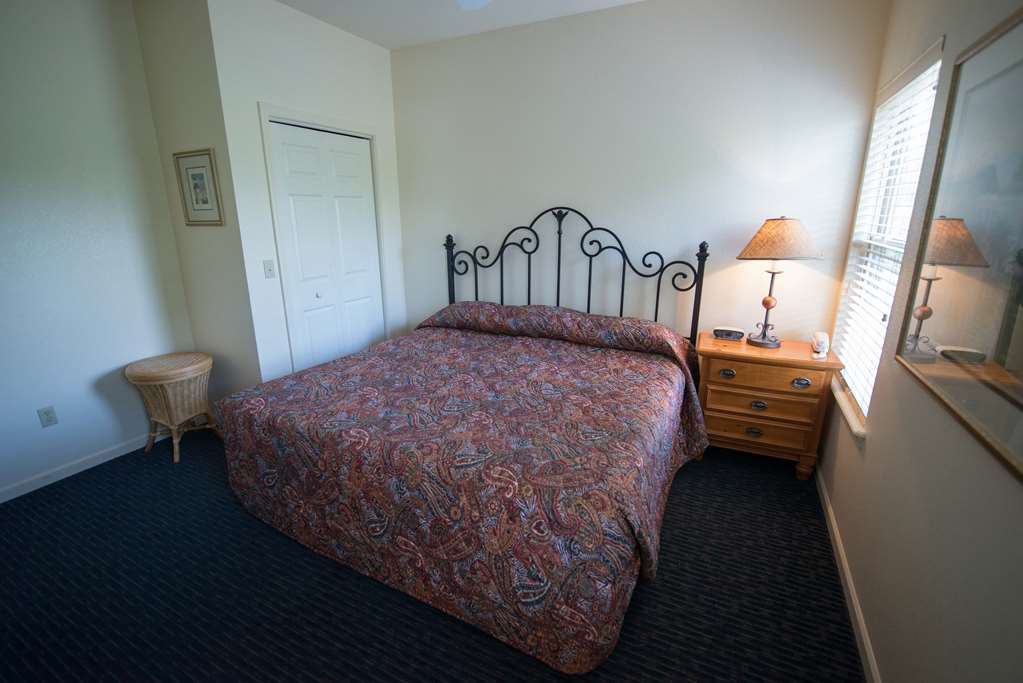 Branson Yacht Club - photo 29