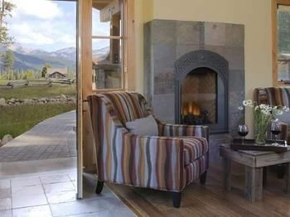 Highlands Ranch Resort - photo 9