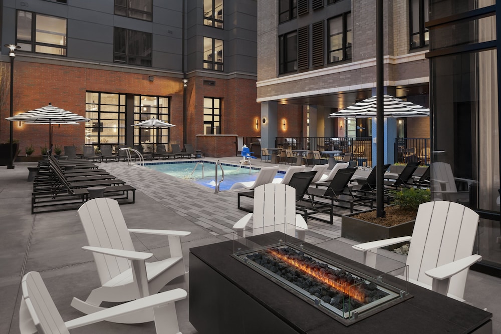 Hyatt House Raleigh Downtown Seaboard Station - photo 27