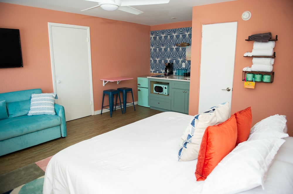Sunburst Inn - photo 17