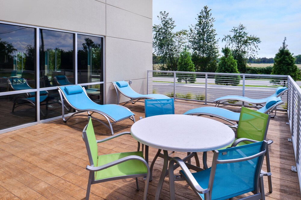 Holiday Inn Express & Suites Siloam Springs by IHG - photo 26