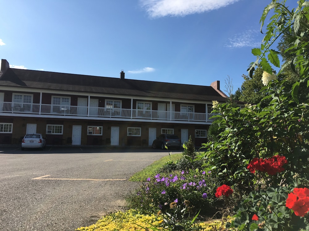 Motel le Sabre in Sherbrooke, Canada