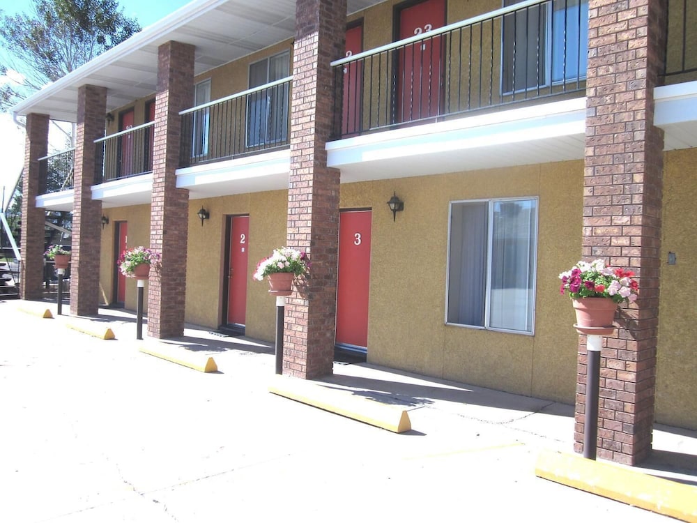 Color Country Motel - photo 24