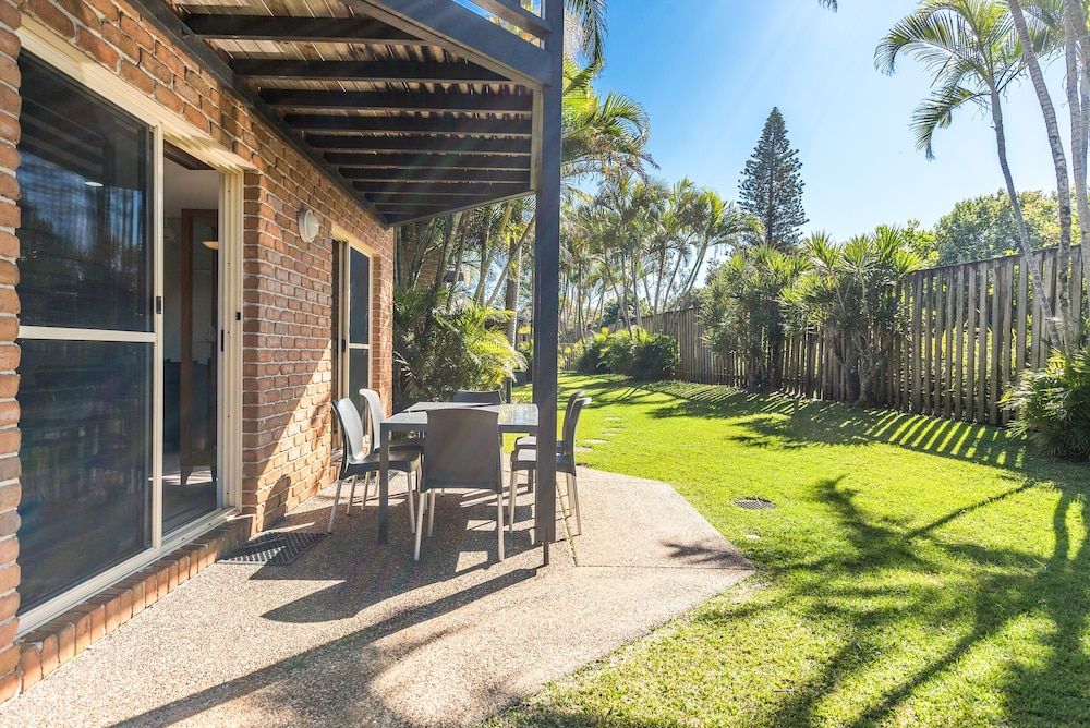 Bayside Court Apartments — 4-Star Luxury Hotel in Byron Bay, Australia