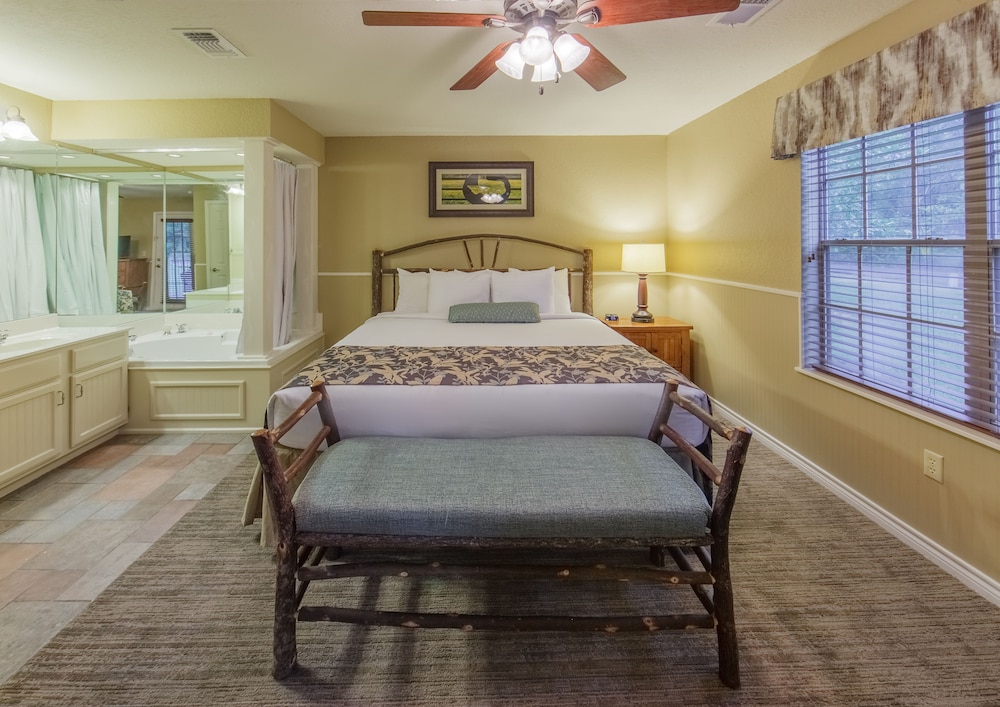 Holiday Inn Club Vacations Resort Lake Palestine - photo 7