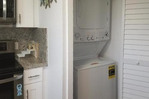 Anchors Aweigh Retreat in Marathon, United States