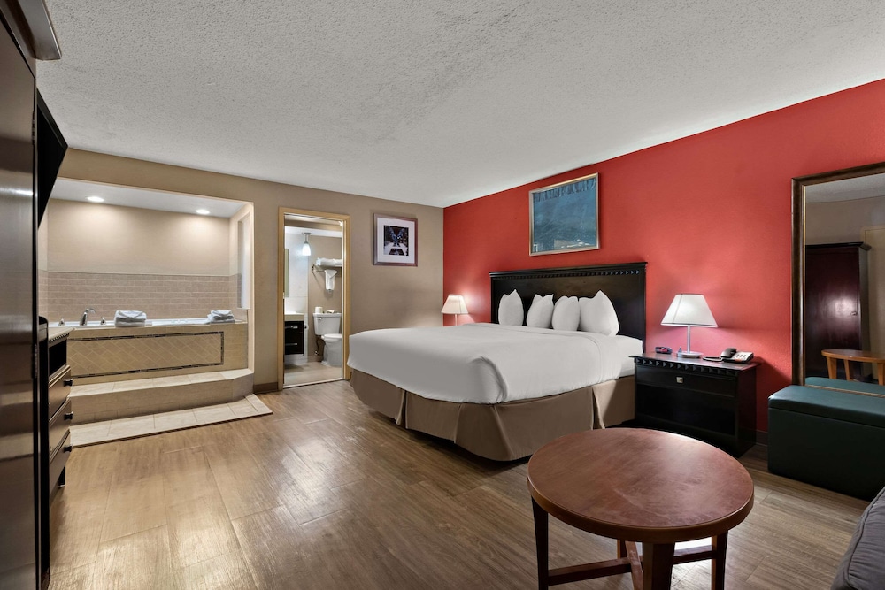 Quality Inn Wayne - photo 15