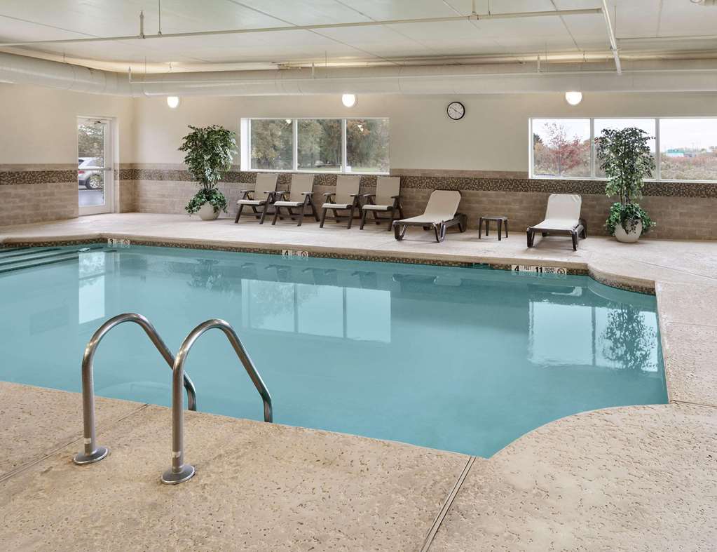 Country Inn & Suites by Radisson Buffalo South I 90 NY - photo 11