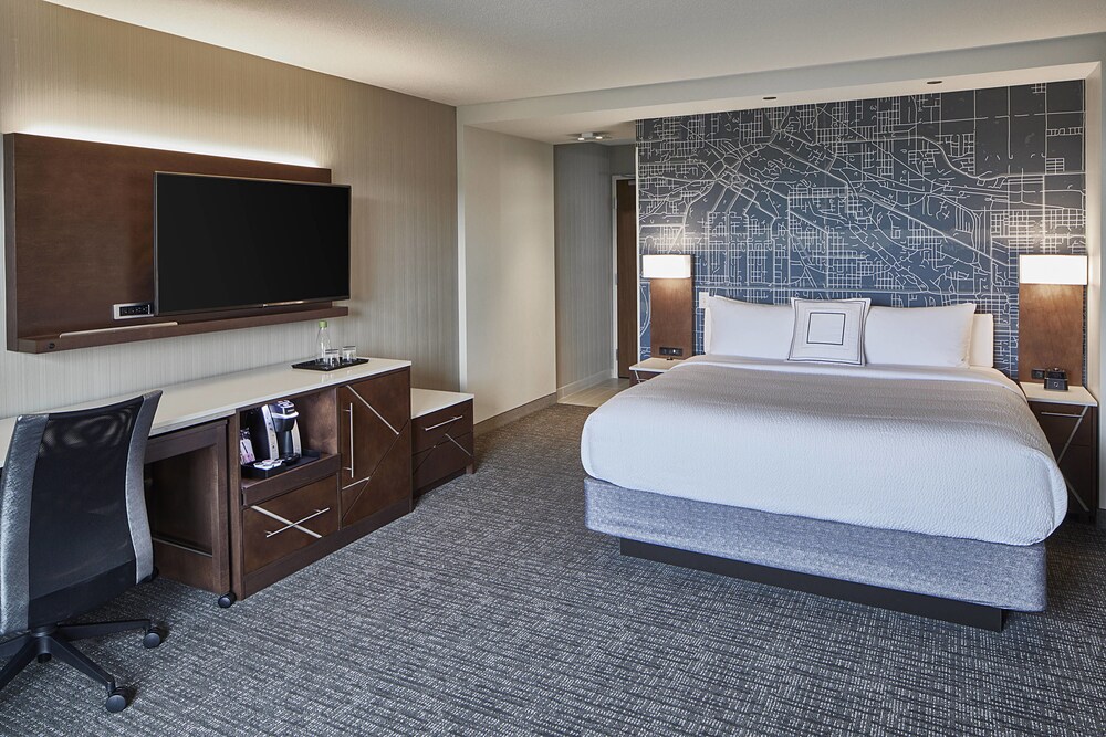 Courtyard by Marriott Minneapolis West - photo 14