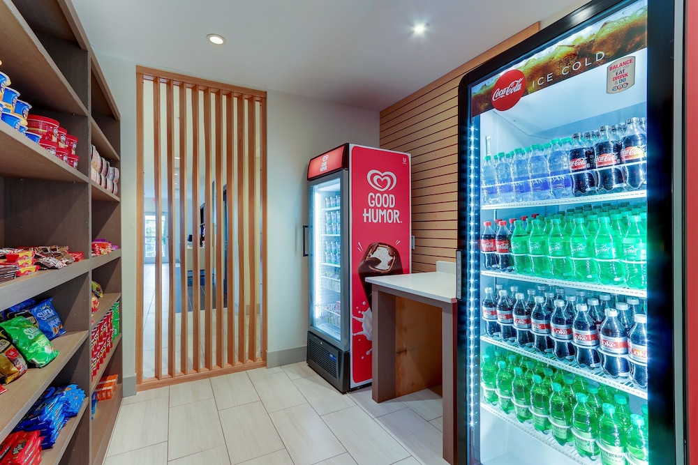 Holiday Inn Express & Suites Middletown Goshen by IHG - photo 53