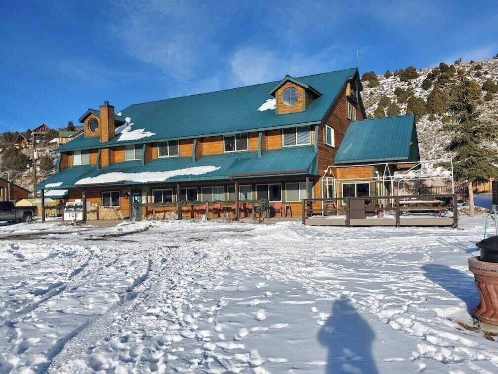 Aspen Cove resort - photo 18