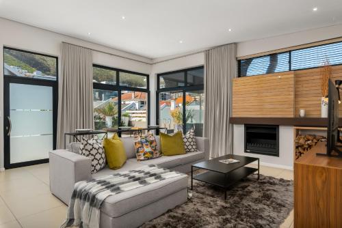 6A on Highworth in Cape Town, South Africa