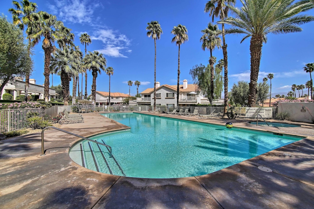 Palm Desert Resort Villa w Deck & Pool View - photo 9