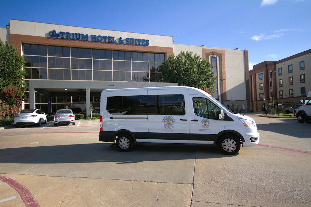 Atrium Hotel and Suites - photo 104