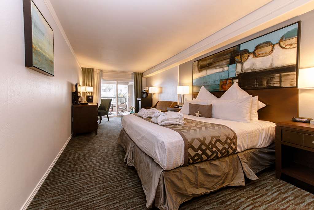 Tamarack Beach Resort Hotel - photo 11