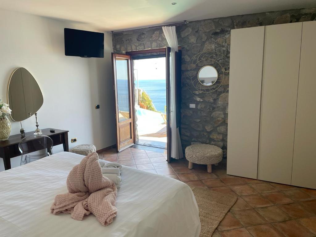 Villa Stone De Vivo Realty Positano — 4-Star Luxury Hotel in Positano, Italy