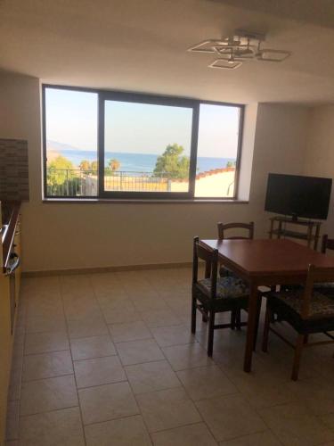 La terrazza di Brancaccio s house summer — 4-Star Luxury Hotel in Paola, Italy
