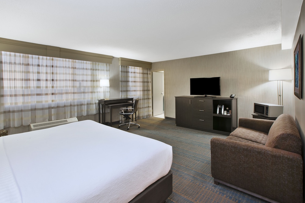 Holiday Inn Columbus Dwtn Capitol Square by IHG - photo 18