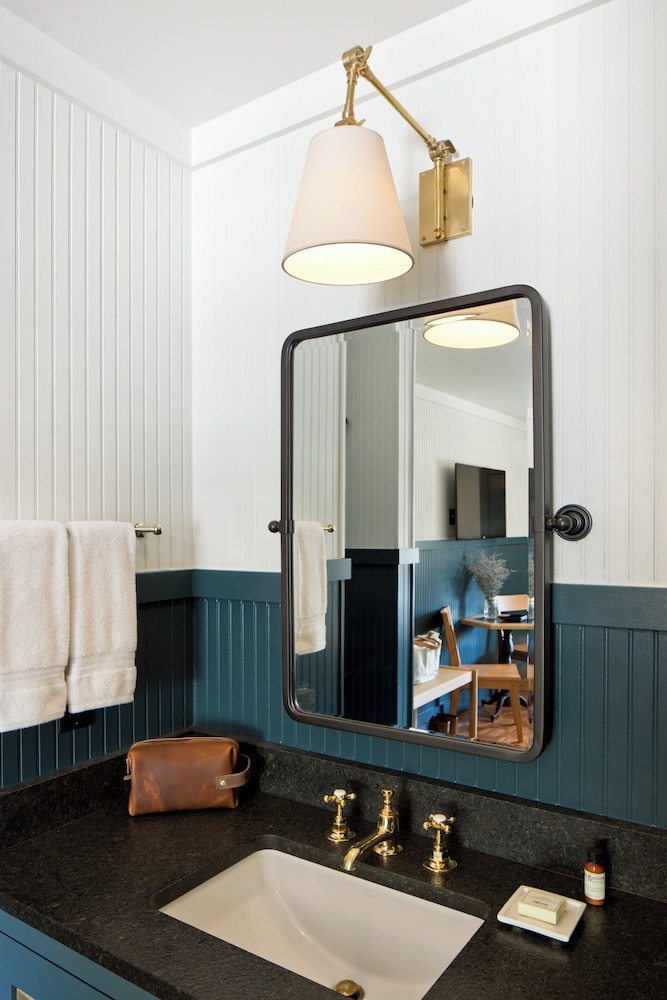 Anvil Hotel - photo 14