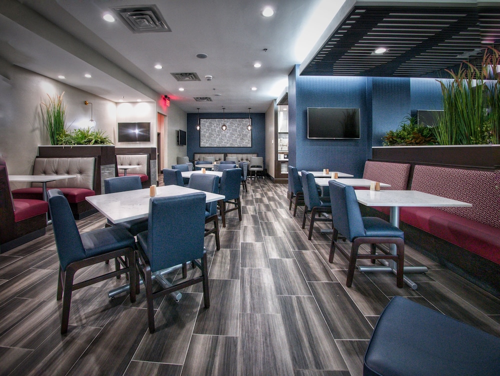 Embassy Suites by Hilton Oklahoma City Northwest - photo 61