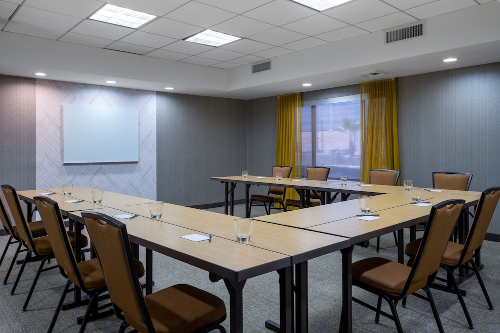 SpringHill Suites by Marriott Pasadena Arcadia - photo 29