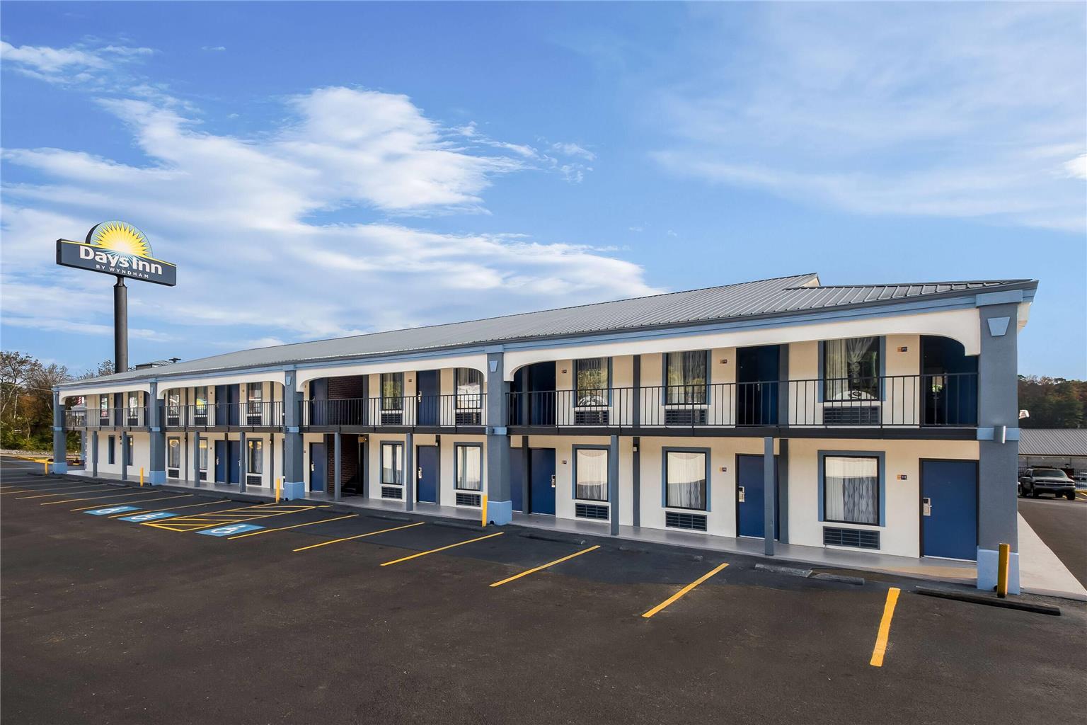 Days Inn by Wyndham Cleveland TN in Cleveland, United States